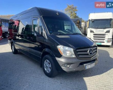 Черный Мерседес Sprinter, объемом двигателя 3 л и пробегом 350 тыс. км за 39900 $, фото 1 на Automoto.ua