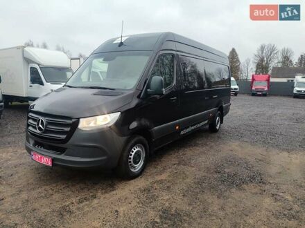 Черный Мерседес Sprinter, объемом двигателя 3 л и пробегом 170 тыс. км за 37450 $, фото 1 на Automoto.ua