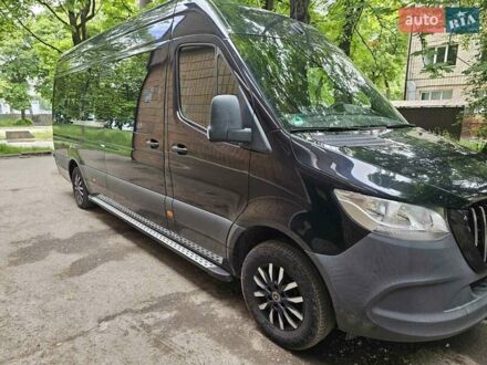 Мерседес Sprinter 2019 в Ровно на Automoto.ua Черный Мерседес Sprinter, объемом двигателя 2.14 л и пробегом 255 тыс. км за 63000 $, фото 1 на Automoto.ua