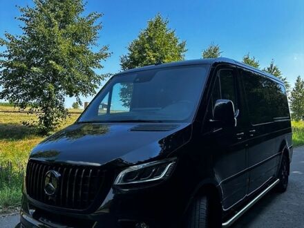Черный Мерседес Sprinter, объемом двигателя 2.14 л и пробегом 231 тыс. км за 38000 $, фото 1 на Automoto.ua