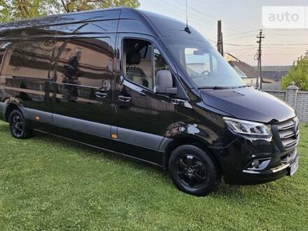 Чорний Мерседес Sprinter, об'ємом двигуна 3 л та пробігом 109 тис. км за 54729 $, фото 1 на Automoto.ua