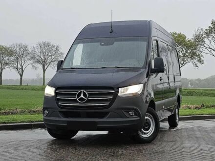 Чорний Мерседес Sprinter, об'ємом двигуна 2.2 л та пробігом 31 тис. км за 11000 $, фото 1 на Automoto.ua