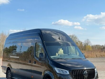 Черный Мерседес Sprinter, объемом двигателя 2.99 л и пробегом 465 тыс. км за 59500 $, фото 1 на Automoto.ua