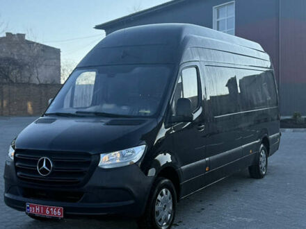 Чорний Мерседес Sprinter, об'ємом двигуна 0 л та пробігом 255 тис. км за 23900 $, фото 1 на Automoto.ua