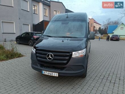 Черный Мерседес Sprinter, объемом двигателя 3 л и пробегом 196 тыс. км за 39400 $, фото 1 на Automoto.ua