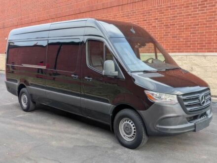 Мерседес Sprinter 2019 у Сумах на Automoto.ua Чорний Мерседес Sprinter, об'ємом двигуна 3 л та пробігом 55 тис. км за 12000 $, фото 1 на Automoto.ua