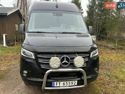Черный Мерседес Sprinter, объемом двигателя 3 л и пробегом 345 тыс. км за 74900 $, фото 1 на Automoto.ua