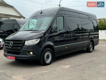 Черный Мерседес Sprinter, объемом двигателя 3 л и пробегом 272 тыс. км за 40900 $, фото 1 на Automoto.ua