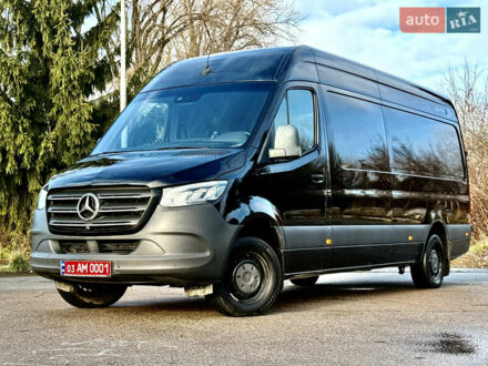 Черный Мерседес Sprinter, объемом двигателя 2.2 л и пробегом 247 тыс. км за 32500 $, фото 1 на Automoto.ua