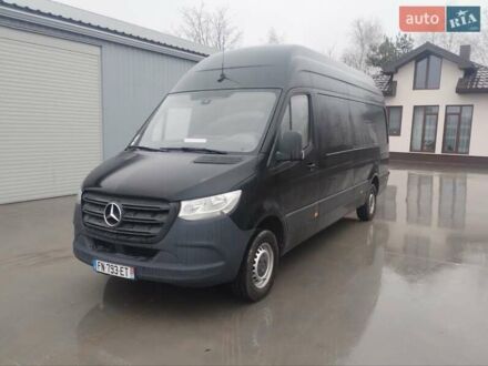Черный Мерседес Sprinter, объемом двигателя 2.2 л и пробегом 282 тыс. км за 23300 $, фото 1 на Automoto.ua