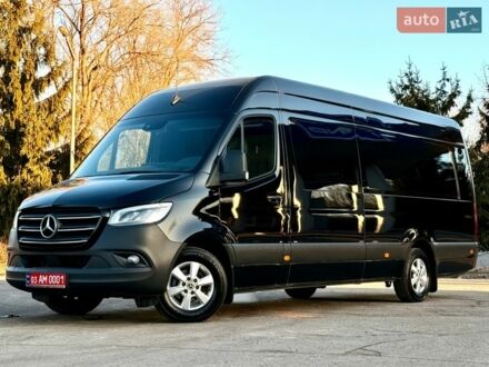 Черный Мерседес Sprinter, объемом двигателя 2.2 л и пробегом 326 тыс. км за 40000 $, фото 1 на Automoto.ua