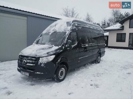 Черный Мерседес Sprinter, объемом двигателя 2.2 л и пробегом 283 тыс. км за 23500 $, фото 1 на Automoto.ua