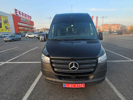 Мерседес Sprinter 2021 у Чернівцях на Automoto.ua Чорний Мерседес Sprinter, об'ємом двигуна 0 л та пробігом 117 тис. км за 49476 $, фото 1 на Automoto.ua