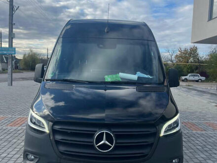 Чорний Мерседес Sprinter, об'ємом двигуна 3 л та пробігом 300 тис. км за 67749 $, фото 1 на Automoto.ua