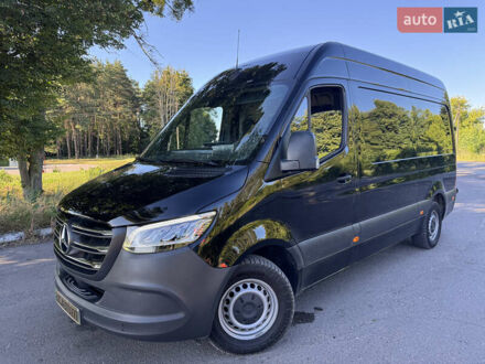 Чорний Мерседес Sprinter, об'ємом двигуна 2 л та пробігом 220 тис. км за 33500 $, фото 1 на Automoto.ua
