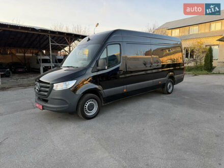 Черный Мерседес Sprinter, объемом двигателя 2 л и пробегом 218 тыс. км за 32900 $, фото 1 на Automoto.ua