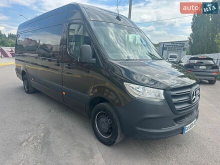 Чорний Мерседес Sprinter, об'ємом двигуна 2.2 л та пробігом 150 тис. км за 23777 $, фото 1 на Automoto.ua