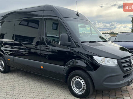 Черный Мерседес Sprinter, объемом двигателя 0 л и пробегом 39 тыс. км за 23900 $, фото 1 на Automoto.ua