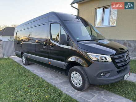 Черный Мерседес Sprinter, объемом двигателя 1.95 л и пробегом 225 тыс. км за 44455 $, фото 1 на Automoto.ua