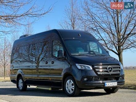 Черный Мерседес Sprinter, объемом двигателя 1.95 л и пробегом 1 тыс. км за 207000 $, фото 1 на Automoto.ua
