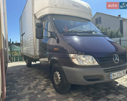 Фиолетовый Мерседес Sprinter, объемом двигателя 2.15 л и пробегом 330 тыс. км за 14000 $, фото 6 на Automoto.ua