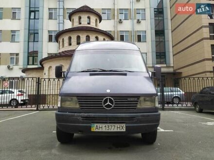 Фиолетовый Мерседес Sprinter, объемом двигателя 2.83 л и пробегом 433 тыс. км за 6200 $, фото 1 на Automoto.ua