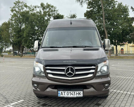Коричневый Мерседес Sprinter, объемом двигателя 0 л и пробегом 720 тыс. км за 29500 $, фото 2 на Automoto.ua