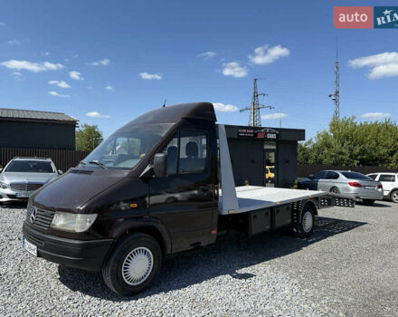 Коричневый Мерседес Sprinter, объемом двигателя 0 л и пробегом 300 тыс. км за 10000 $, фото 4 на Automoto.ua