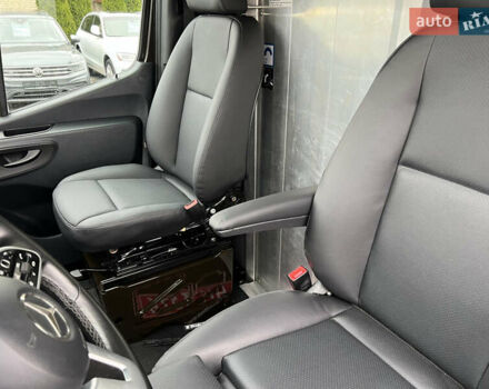 Коричневий Мерседес Sprinter, об'ємом двигуна 2 л та пробігом 293 тис. км за 27490 $, фото 24 на Automoto.ua