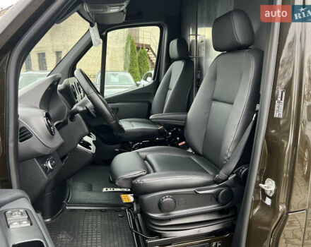 Коричневий Мерседес Sprinter, об'ємом двигуна 2 л та пробігом 293 тис. км за 27490 $, фото 10 на Automoto.ua