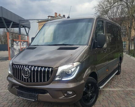 Коричневий Мерседес Sprinter, об'ємом двигуна 2.2 л та пробігом 106 тис. км за 32000 $, фото 1 на Automoto.ua