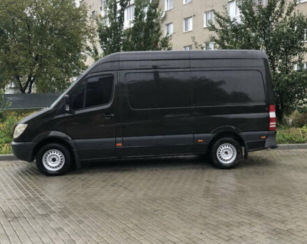 Коричневый Мерседес Sprinter, объемом двигателя 2.15 л и пробегом 421 тыс. км за 12500 $, фото 1 на Automoto.ua