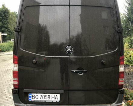 Коричневый Мерседес Sprinter, объемом двигателя 2.15 л и пробегом 421 тыс. км за 12500 $, фото 2 на Automoto.ua
