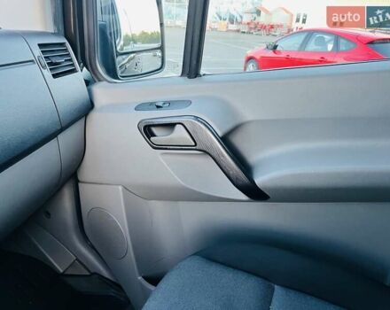 Коричневый Мерседес Sprinter, объемом двигателя 2.15 л и пробегом 205 тыс. км за 22000 $, фото 19 на Automoto.ua
