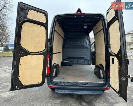 Коричневый Мерседес Sprinter, объемом двигателя 2.2 л и пробегом 258 тыс. км за 21300 $, фото 12 на Automoto.ua