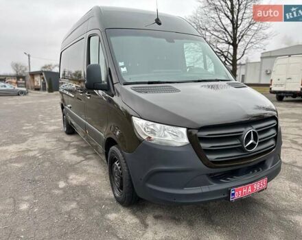 Коричневый Мерседес Sprinter, объемом двигателя 2.2 л и пробегом 258 тыс. км за 21300 $, фото 3 на Automoto.ua