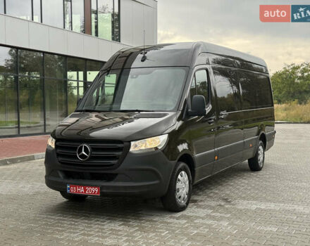 Коричневый Мерседес Sprinter, объемом двигателя 2.2 л и пробегом 211 тыс. км за 25900 $, фото 3 на Automoto.ua