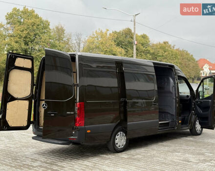 Коричневый Мерседес Sprinter, объемом двигателя 2.2 л и пробегом 211 тыс. км за 25900 $, фото 31 на Automoto.ua