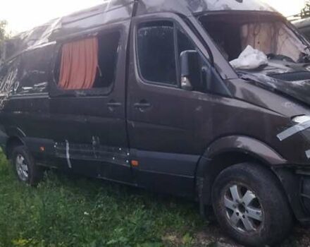 Коричневый Мерседес Sprinter, объемом двигателя 3 л и пробегом 500 тыс. км за 12000 $, фото 1 на Automoto.ua