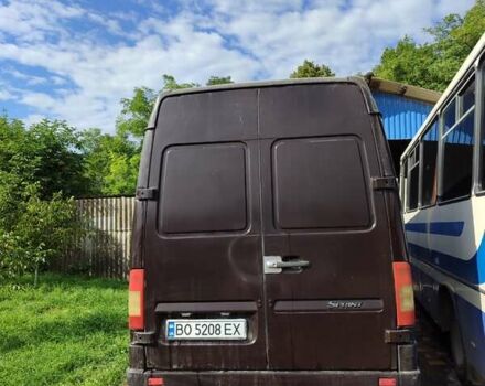 Коричневый Мерседес Sprinter, объемом двигателя 2.15 л и пробегом 700 тыс. км за 8800 $, фото 1 на Automoto.ua