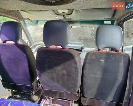 Коричневый Мерседес Sprinter, объемом двигателя 2.15 л и пробегом 700 тыс. км за 8800 $, фото 2 на Automoto.ua