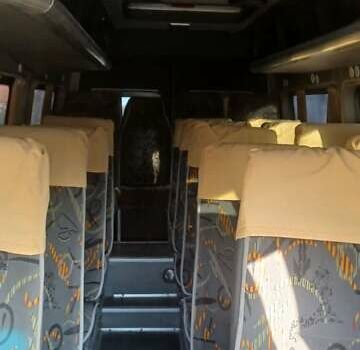 Коричневий Мерседес Sprinter, об'ємом двигуна 2.2 л та пробігом 650 тис. км за 6500 $, фото 3 на Automoto.ua