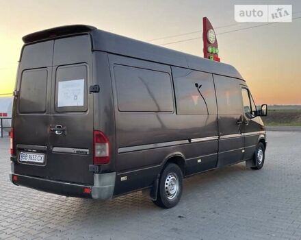 Коричневий Мерседес Sprinter, об'ємом двигуна 2.69 л та пробігом 300 тис. км за 6600 $, фото 4 на Automoto.ua