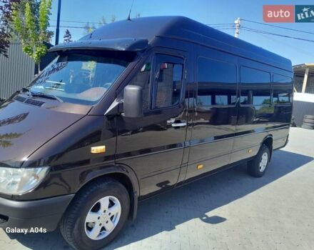 Коричневый Мерседес Sprinter, объемом двигателя 2.7 л и пробегом 840 тыс. км за 14000 $, фото 6 на Automoto.ua