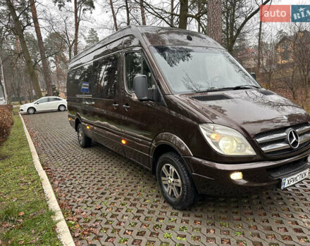 Коричневий Мерседес Sprinter, об'ємом двигуна 2.2 л та пробігом 290 тис. км за 26000 $, фото 2 на Automoto.ua