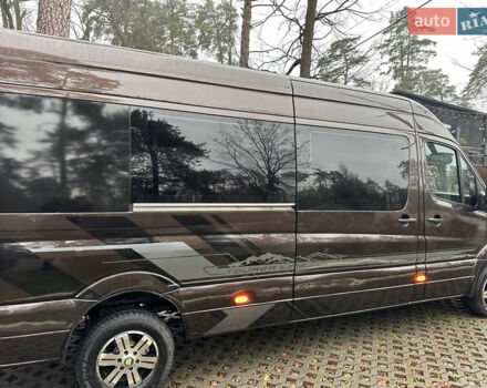 Коричневий Мерседес Sprinter, об'ємом двигуна 2.2 л та пробігом 290 тис. км за 26000 $, фото 13 на Automoto.ua