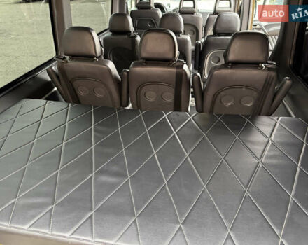 Коричневый Мерседес Sprinter, объемом двигателя 2.14 л и пробегом 385 тыс. км за 21300 $, фото 14 на Automoto.ua