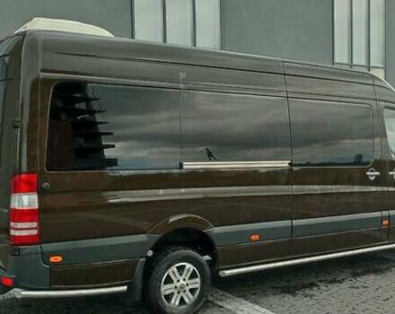 Коричневый Мерседес Sprinter, объемом двигателя 2.2 л и пробегом 355 тыс. км за 28950 $, фото 1 на Automoto.ua