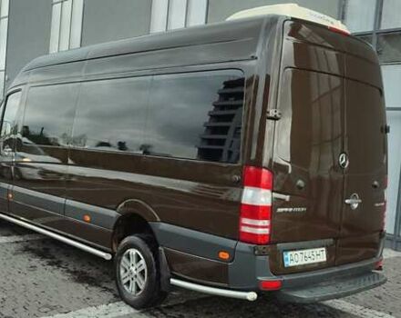 Коричневый Мерседес Sprinter, объемом двигателя 2.2 л и пробегом 355 тыс. км за 28950 $, фото 12 на Automoto.ua