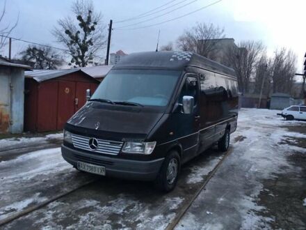 Коричневий Мерседес Sprinter, об'ємом двигуна 2.87 л та пробігом 800 тис. км за 6500 $, фото 1 на Automoto.ua